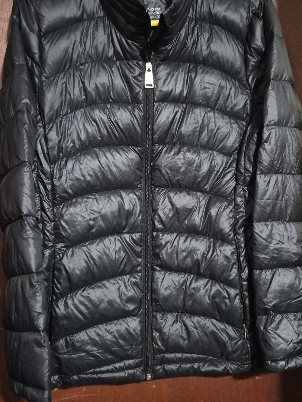 Lightweight Packable Black Puffer Jacket - Women's